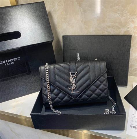 ysl woc small vs medium|SAINT LAURENT WALLET ON CHAIN REVIEW .